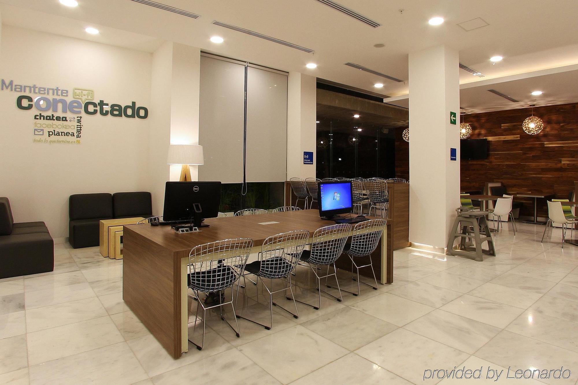 One Villahermosa 2000 المظهر الخارجي الصورة