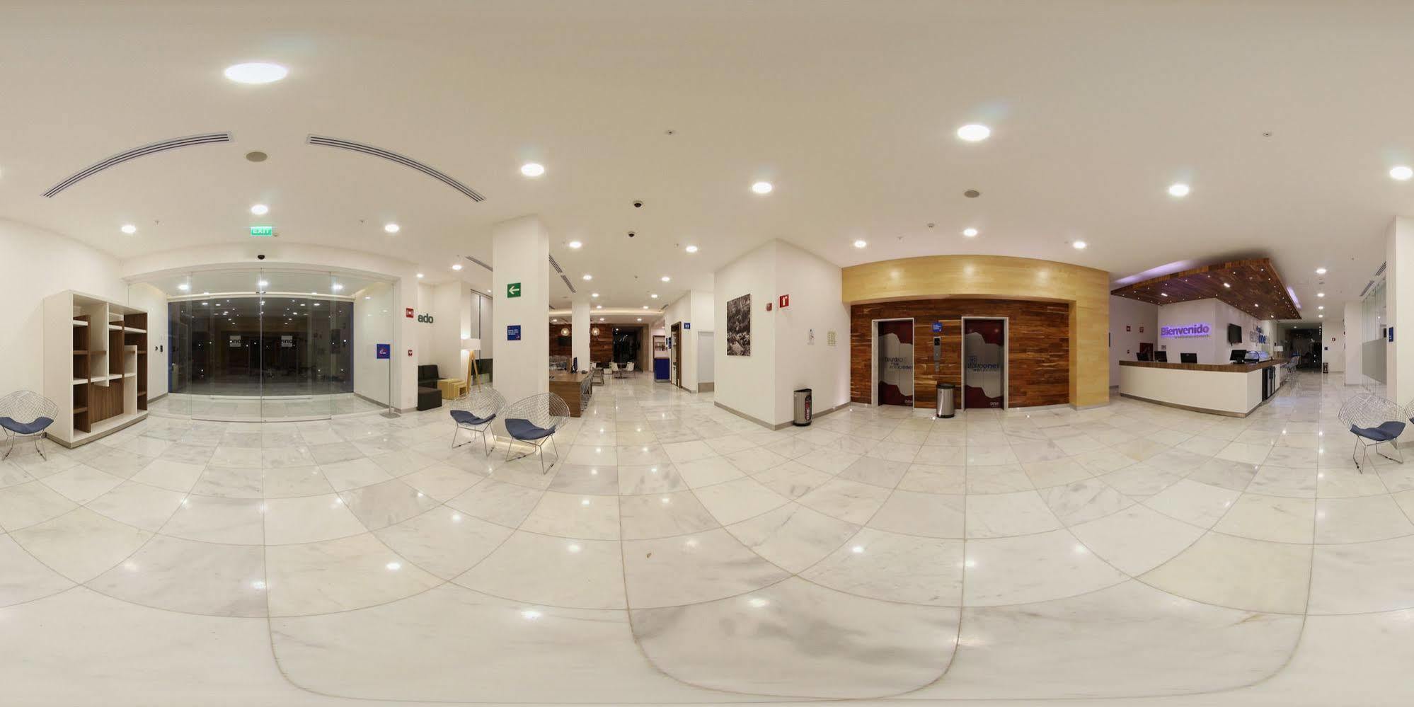One Villahermosa 2000 المظهر الخارجي الصورة
